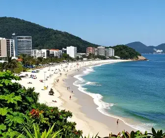 Descubra a Riviera de São Lourenço: Um Paraíso em Guarujá