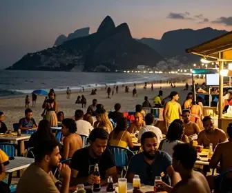 Descubra a Vida Noturna de Guarujá: Bares e Atrações Imperdíveis Descubra a Vida Noturna de Guarujá: Bares e Atrações Imperdíveis