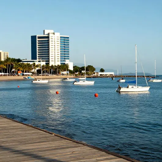 Nautica Mar Azul: Seu Porto de Aventuras no Litoral