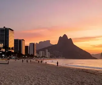 Os Melhores Hotéis Pé na Areia em Guarujá para Sua Próxima Viagem